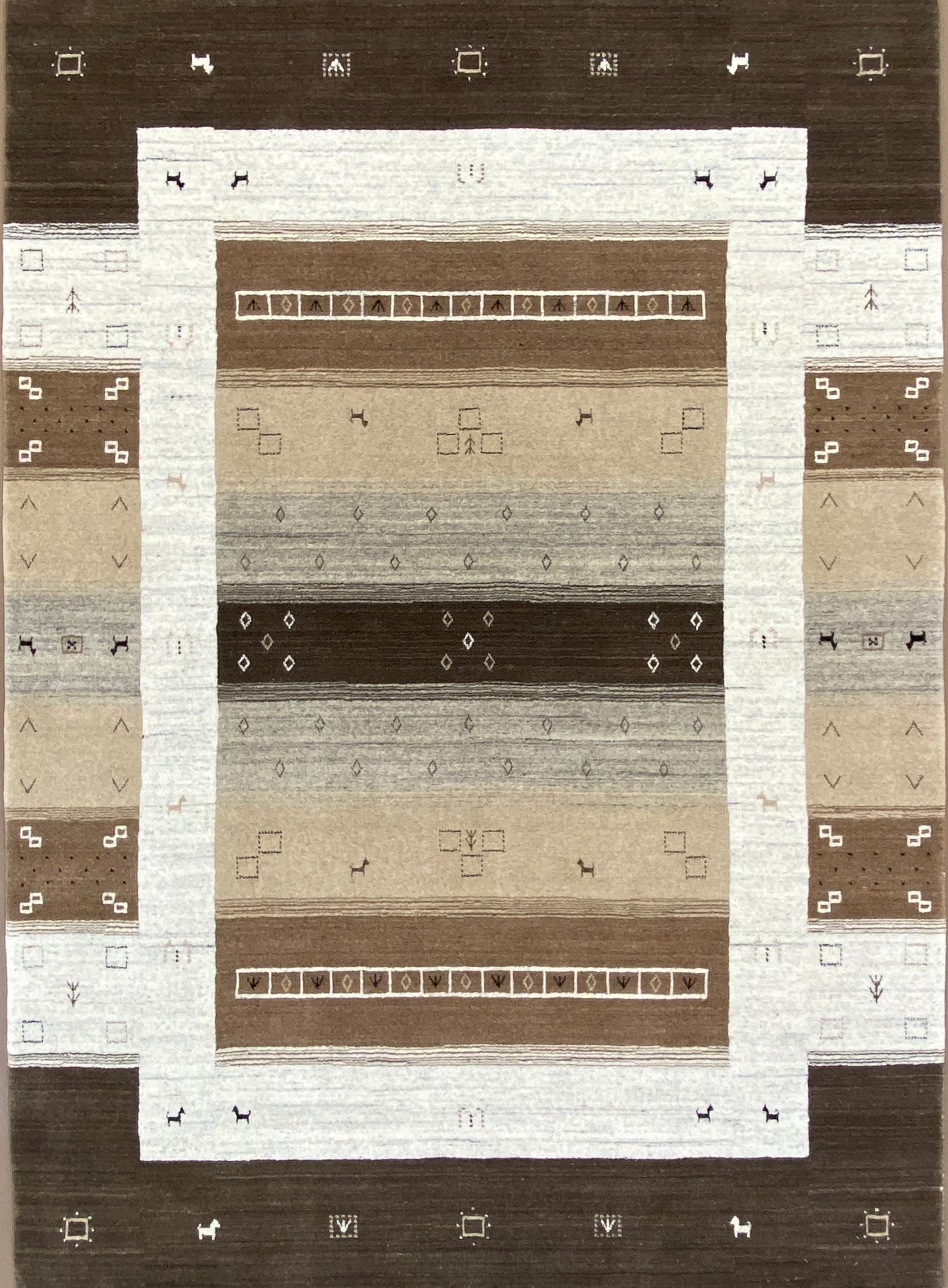 Lori Collection Gabeh