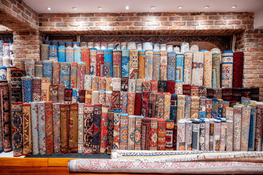What Colors to Choose When Buying an Imported Rug for the Summer